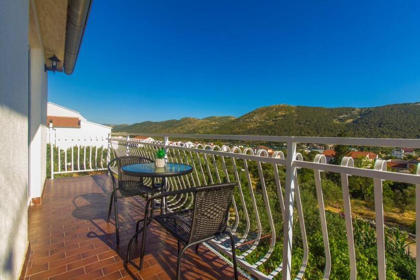 Apartman Belakusic 1 Grebaštica エクステリア 写真
